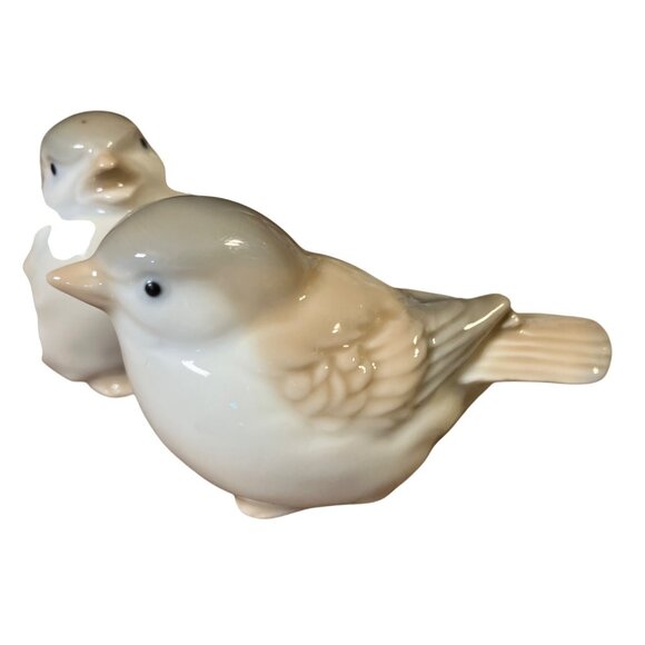 Ceramic Bird Figurines Set Of 2  Decorative Home Accent Collectibles - Picture 3 of 9